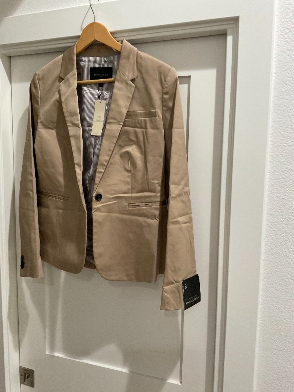 Banana Republic Beige Jacket Size 8 NWT